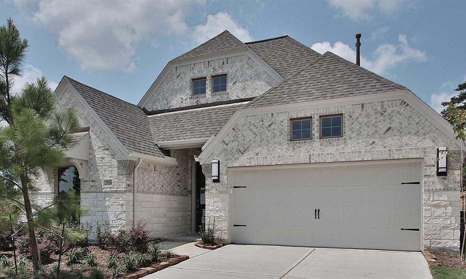 1st image of 27118 Sofia Forest Dr