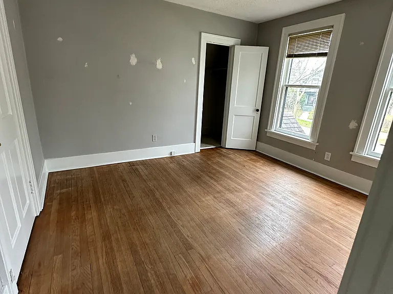 829 Miller Ave #2 — Photo 7