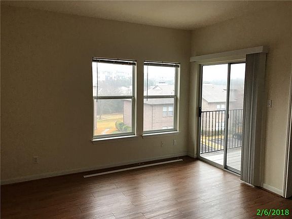 3rd image of 12166 Metric Blvd APT 363