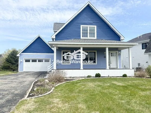 3317 Old Stone Way NE — Photo 1