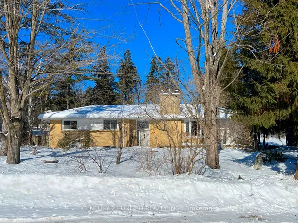 28 Weller Cres, Peterborough, ON K9J 6J5