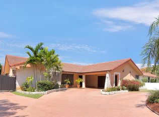 8445 SW 2nd St, Miami, FL 33144