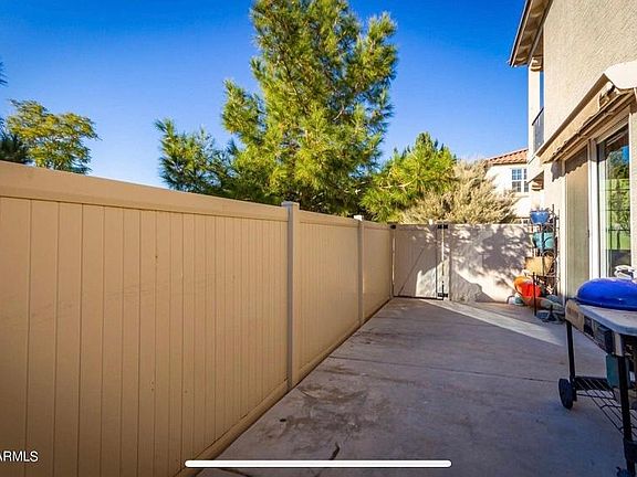 3rd image of 3810 E Leslie Dr