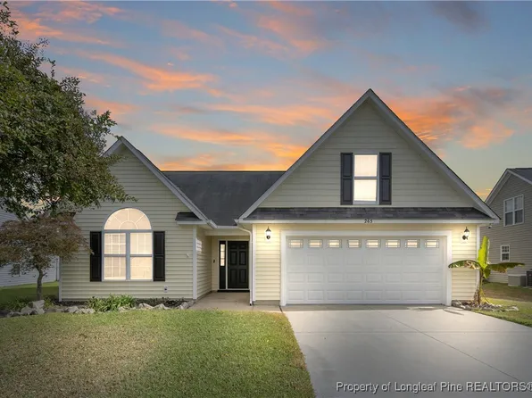 265 Huntington Dr, Raeford, NC 28376
