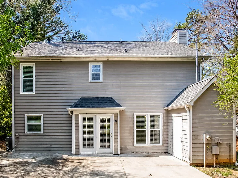 11025 Ballards Pond Ln — Photo 17