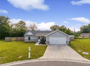 1320 Timber Meadows Ct, Scottsburg, IN 47170