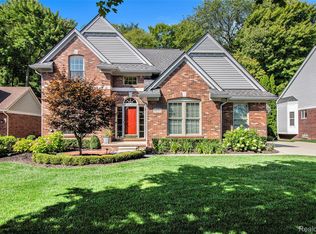 44293 La Domain Dr, Sterling Heights, MI 48314