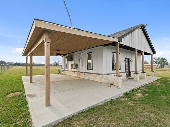 3rd image of 2340 Vz County Rd #1905