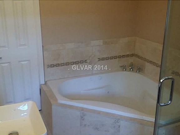 5th image of 1138 Buehler Dr
