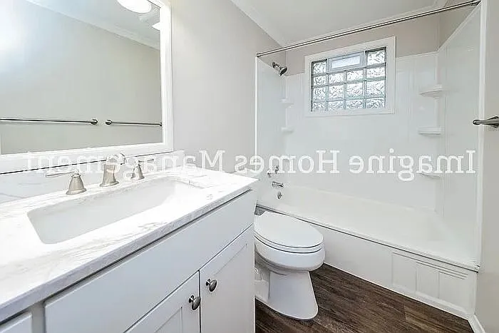 1879 Hillsdale Dr #1 — Photo 8