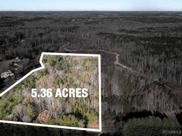 686 Allen Farm Rd #5.37, Farmville, VA 23901