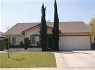 9923 Battersea Park Dr, Bakersfield, CA 93312