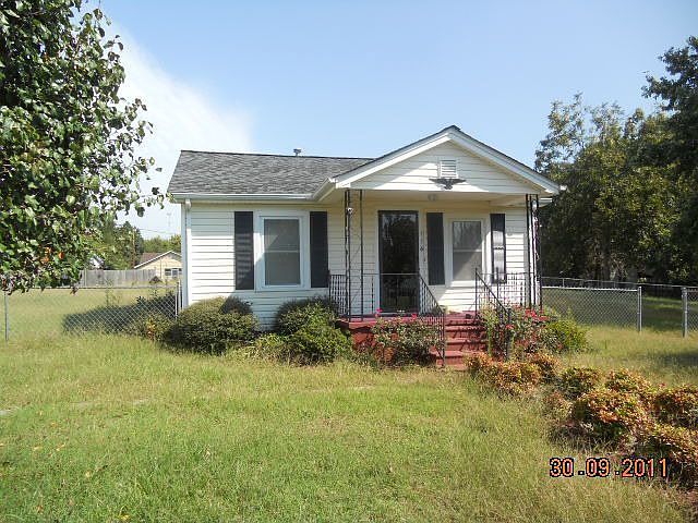 1st image of 114 Springs St