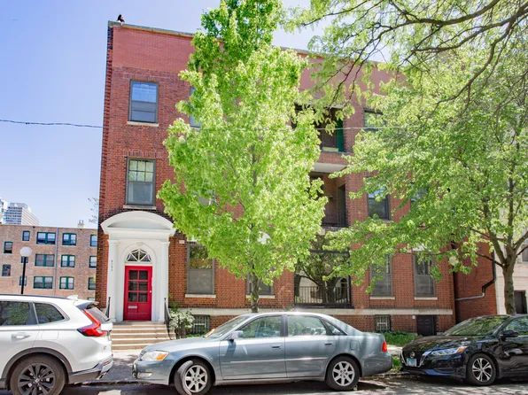 5131 S Blackstone Ave #1, Chicago, IL 60615