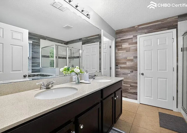 145 Malaga Ave — Photo 29