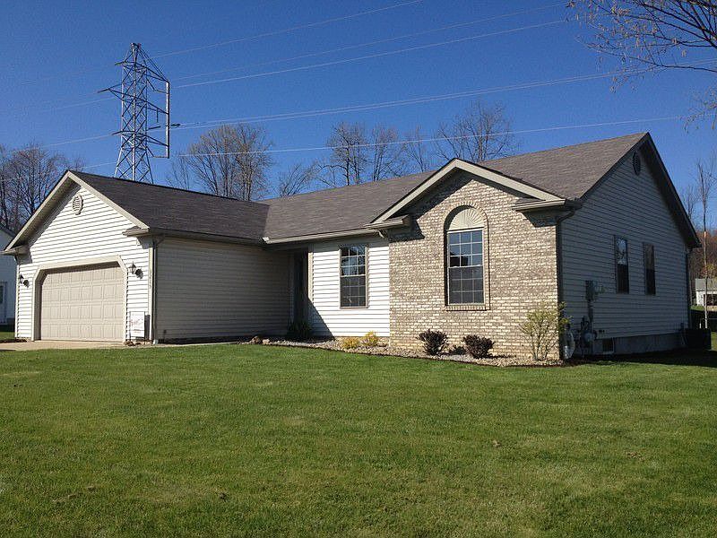 1st image of 3215 Pine Hollow Dr