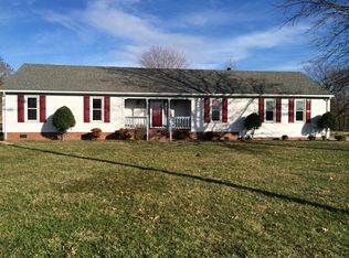 569 Etheridge Rd, Chesapeake, VA 23322