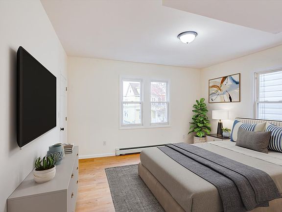 4th image of 546 Morris St Floor 1