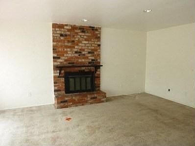 4th image of 2321 E 16th St E