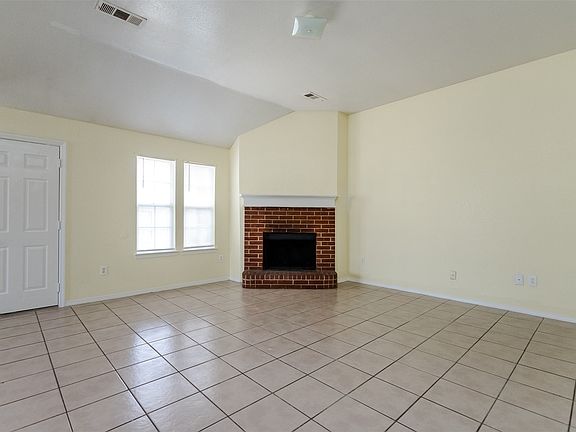 4th image of 1015 Balkan Ln