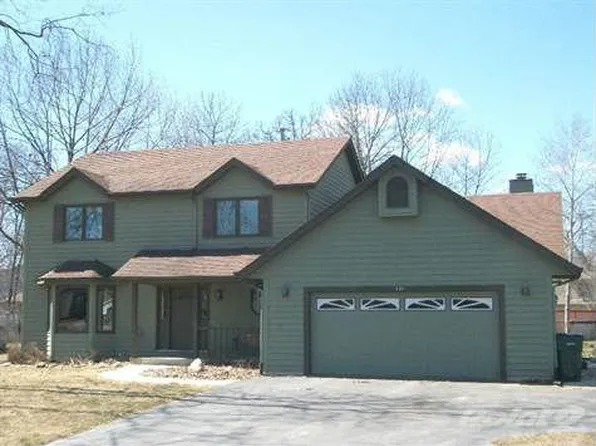 601 School St, Silver Lake, WI 53170