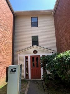 1 Marc Dr APT B7, Plymouth, MA, 02360