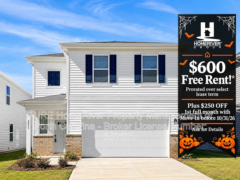 2953 31st Street Ln NE