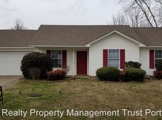 20 Ariel Dr, Ward, AR 72176