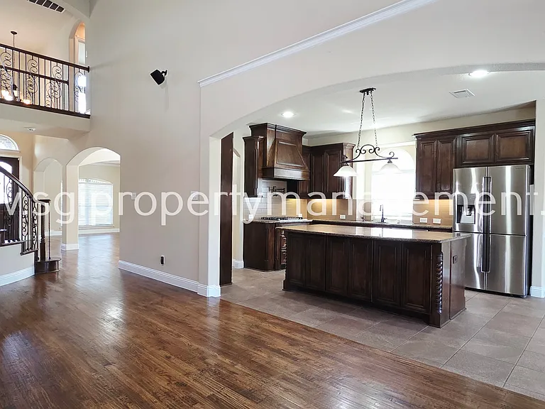 12381 Summertree Dr — Photo 7