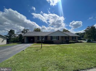 674 Lorraine Ave, Manheim, PA 17545