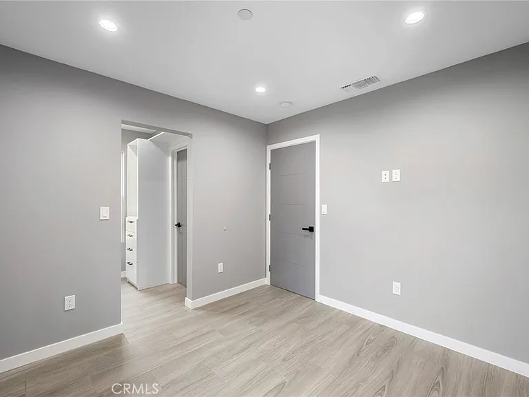 1361 Alameda Ave #A — Photo 11