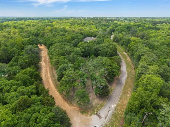 Country Pl, Normangee, TX 77871