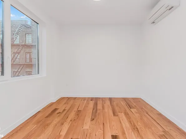 205 Cabrini Boulevard image 9 of 23