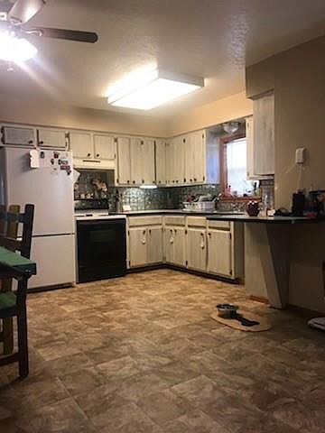 1st image of 309 E 1st St