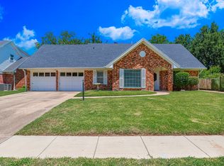 1554 Westbury Dr, Shreveport, LA 71105