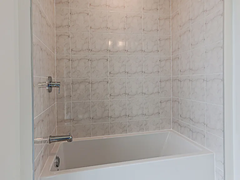 700 Sheppard Ave W #904 — Photo 23