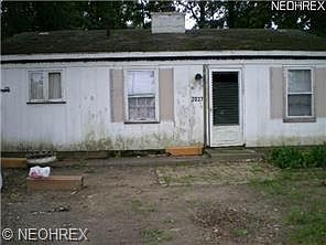 2nd image of 2037 Hamilton St SW