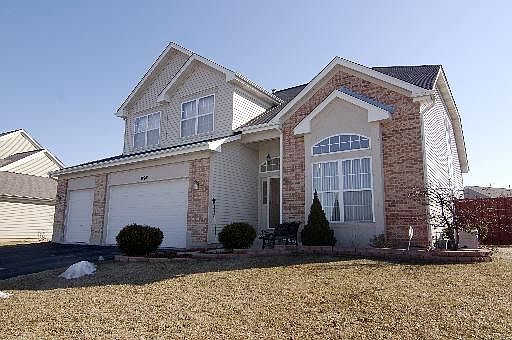 1st image of 18940 Meadow Grass Dr