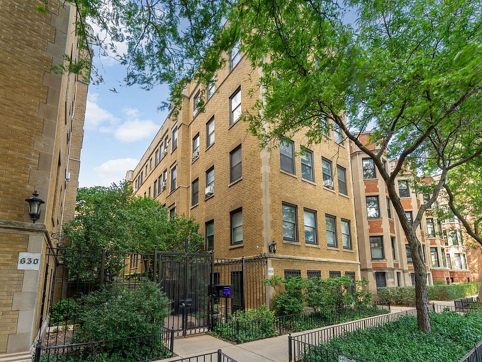 1st image of 626 W Waveland Ave APT 3B