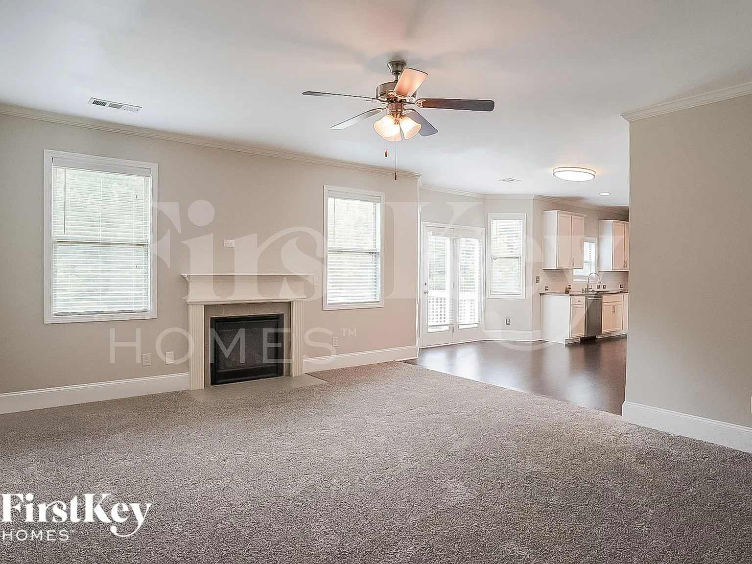 4 bed, 2.5 bath, 2862 sqft, $3,615 — Photo 3