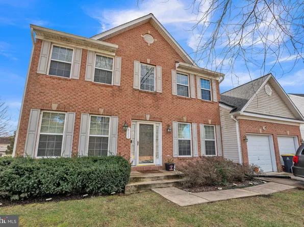 823 Manor House Dr, Upper Marlboro, MD 20774