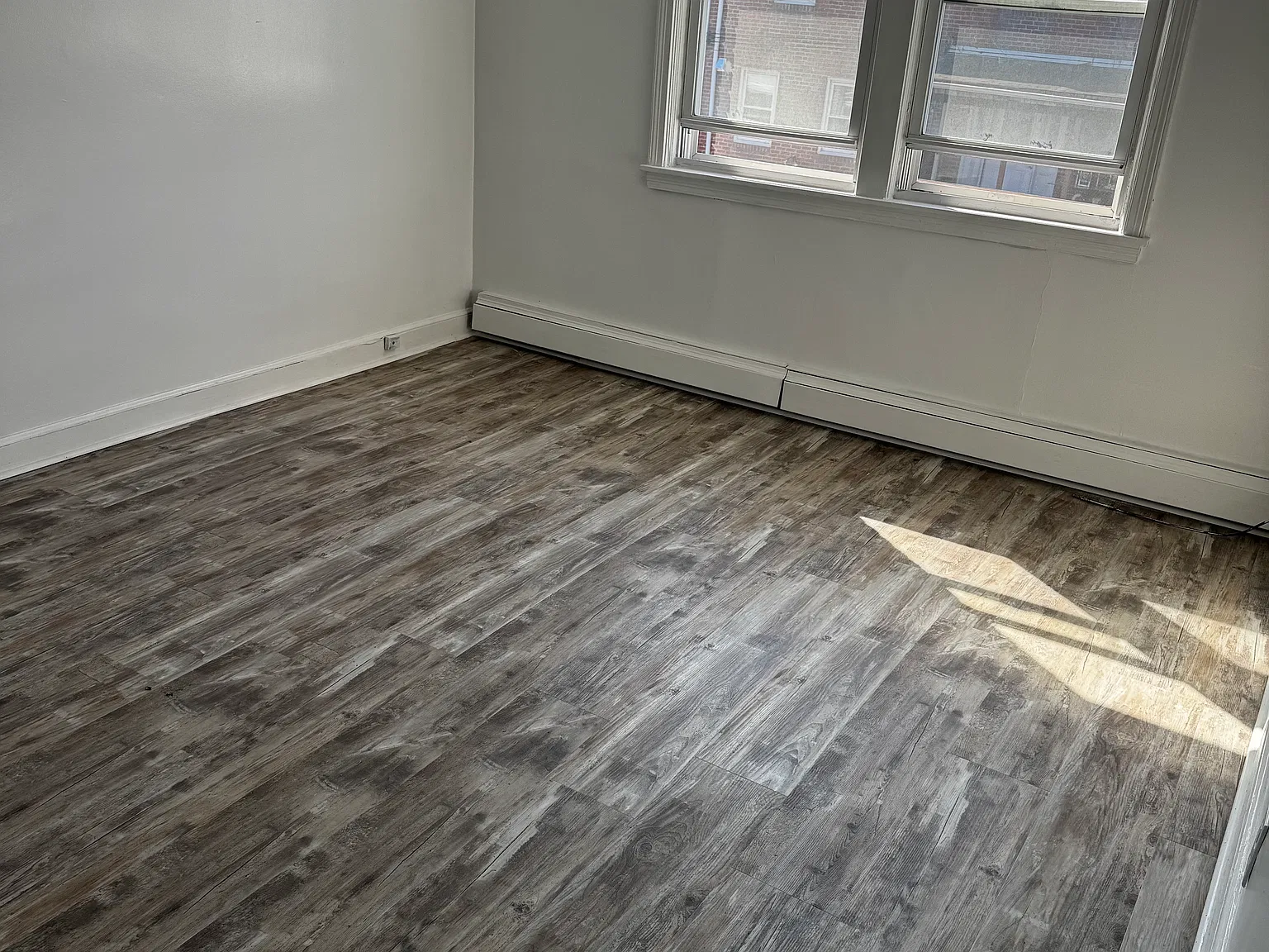 3200 Tyson Ave — Photo 2