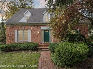 1175 E Prescott Dr, East Lansing, MI 48823