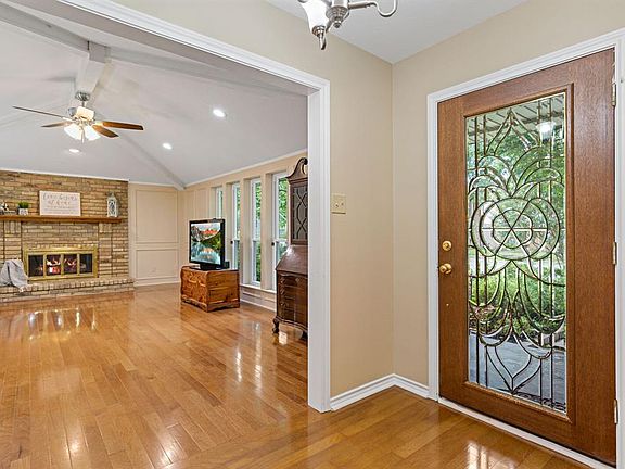 4th image of 3446 Heather Hill Dr