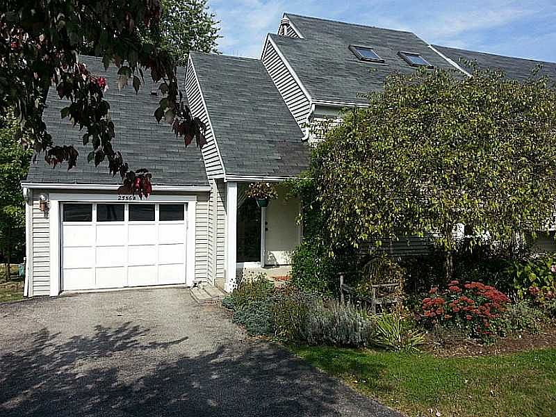 1st image of 2556 Pheasant Run Dr #B