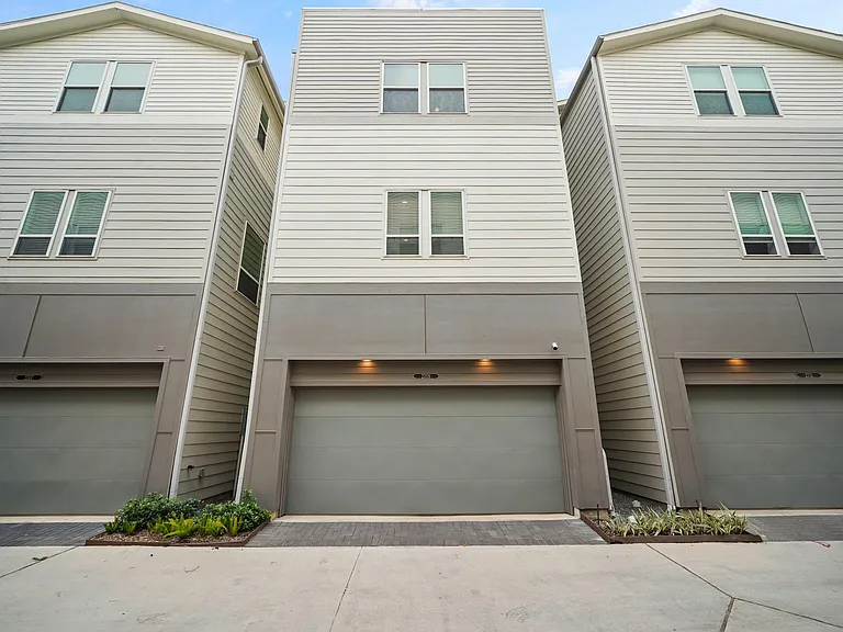 2709 Clinton Dr — Photo 37