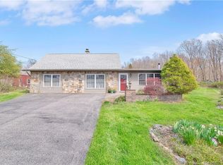 10 Card St, Lebanon, CT 06249