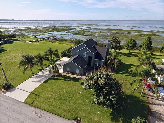 3rd image of 434 Sunshine Dr