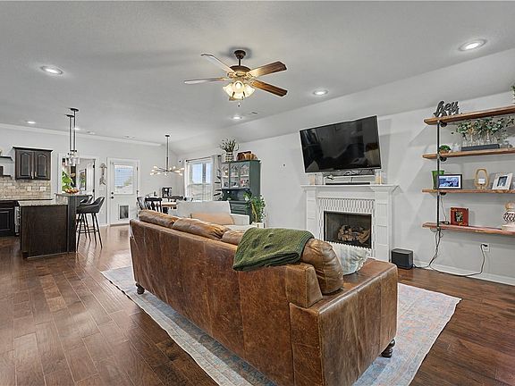 4th image of 3491 W Weir Rd