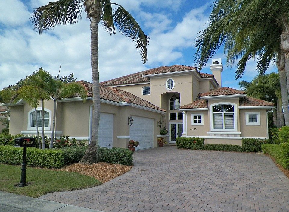 1st image of 4809 S Harbor Dr